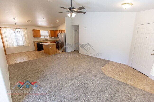 Building Photo - 4149 E Azurite Rd