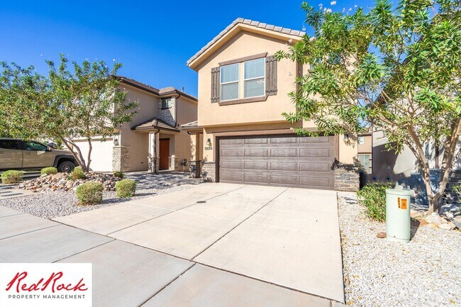 Building Photo - Move In Special - $500 Off First Months Re...