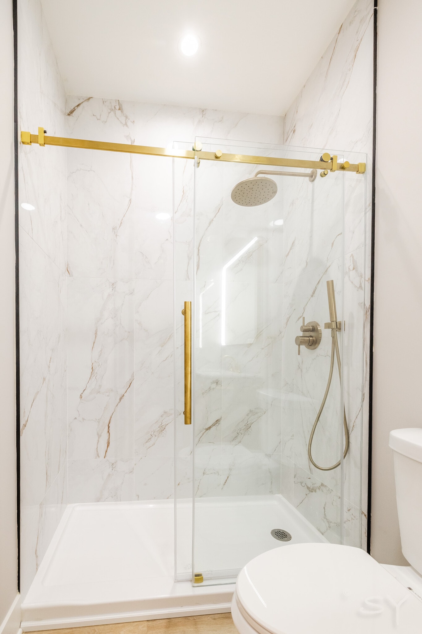 Building Photo - 3218 W Polk St