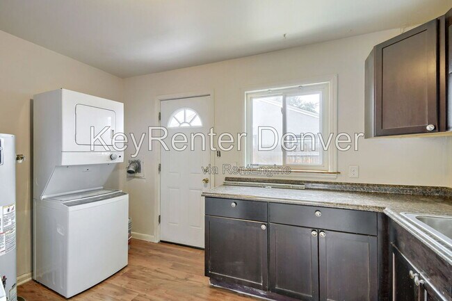 Building Photo - 7073 W 16th Pl