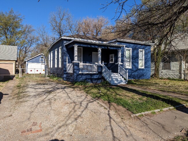 Building Photo - 1337 St Francis