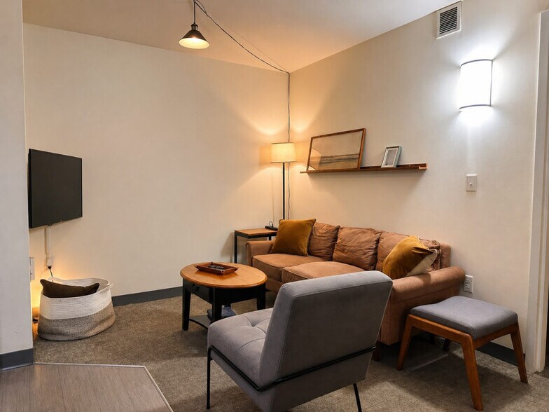 Building Photo - 1125 N 9th St