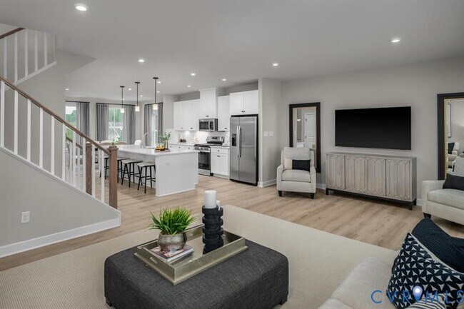 Building Photo - 8001 Lake Laurel Ln