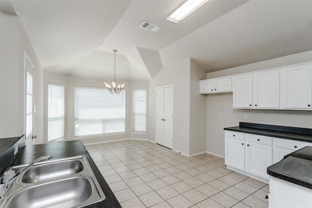 Building Photo - 1017 Caleb St