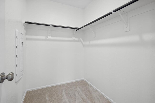 Building Photo - 5111 Sunvalley Bend Dr