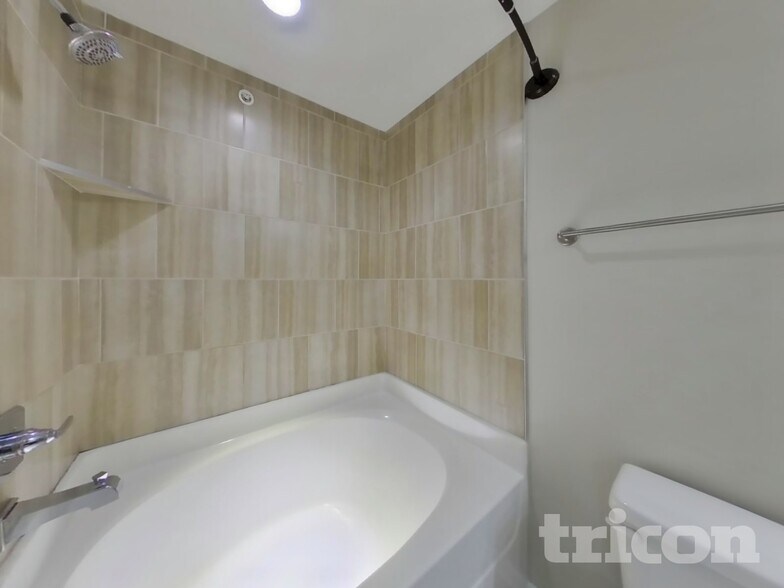 Building Photo - 311 Woodfern Ct