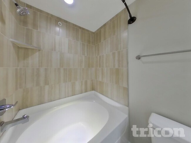 Building Photo - 311 Woodfern Ct