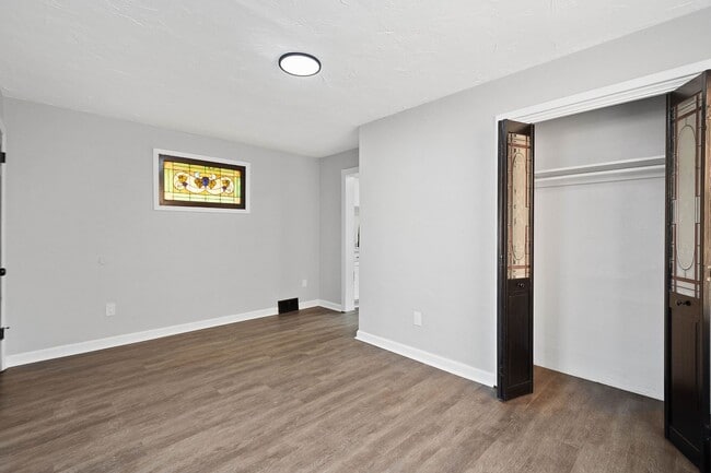 Building Photo - SECURE your spot TODAY and ENJOY $100 OFF ...