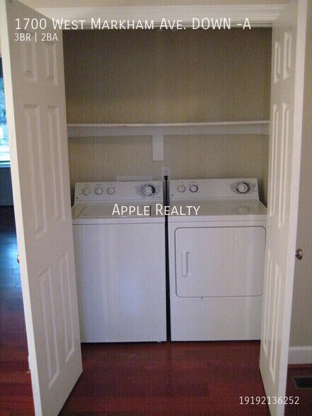 Building Photo - 1700 W Markham Ave