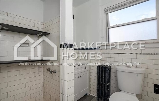 Building Photo - 16252 Ilene St