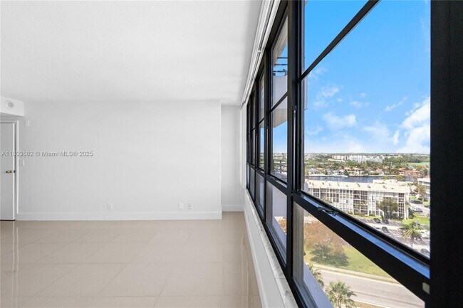 Building Photo - 600 Three Islands Boulevard