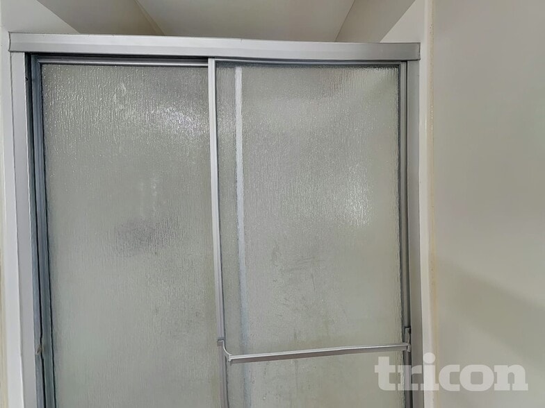 Building Photo - 8009 Delano Way