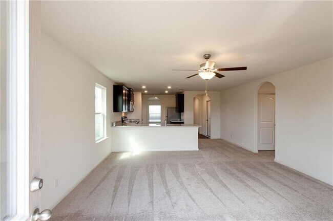 Building Photo - 196 Allington Cir