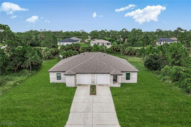 Building Photo - 839 Bedford Dr