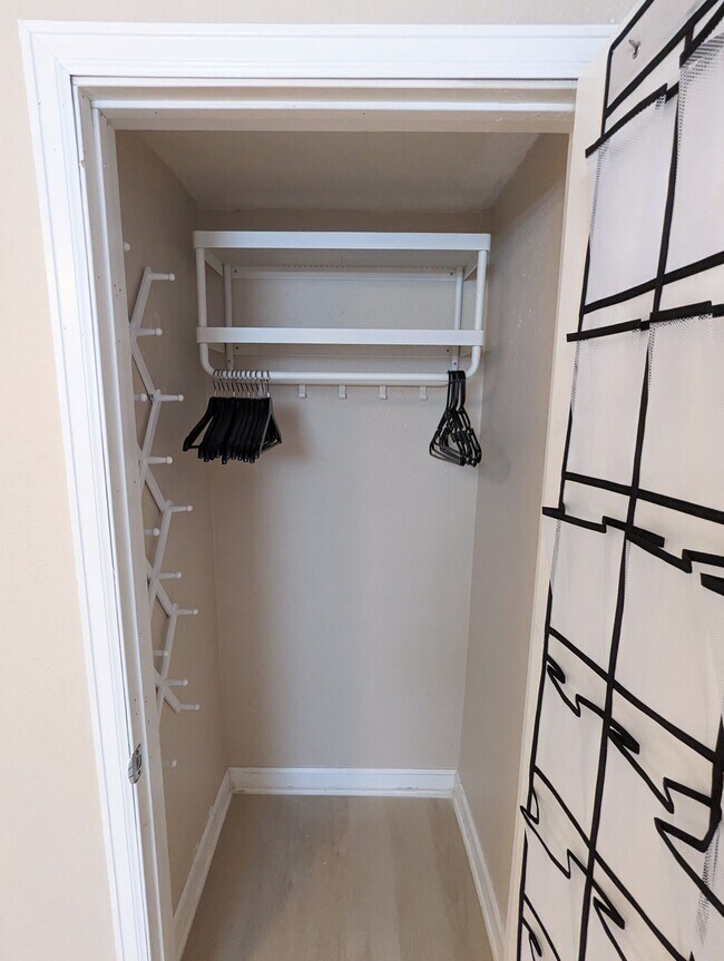 Bedroom 3 - Closet - 754 Albion St