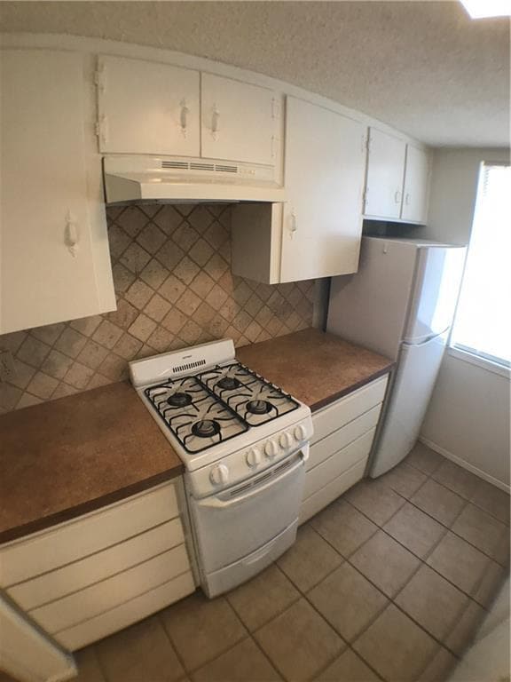 Building Photo - 2610 Salado St