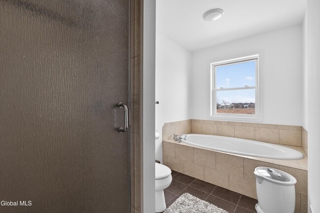 Building Photo - 8 Coronado Way