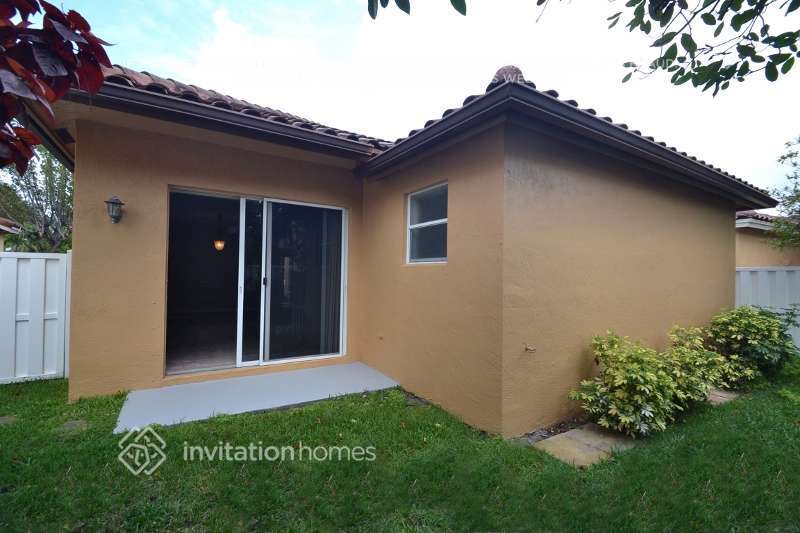 Building Photo - 12760 SW 53rd St