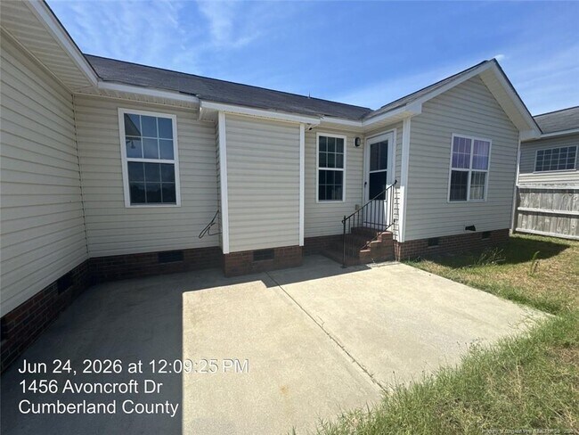 Building Photo - 1456 Avoncroft Dr