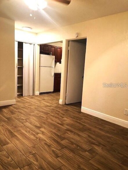 Building Photo - 5559 Barton Dr