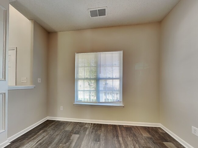 Building Photo - 3518 Joel Turner Dr