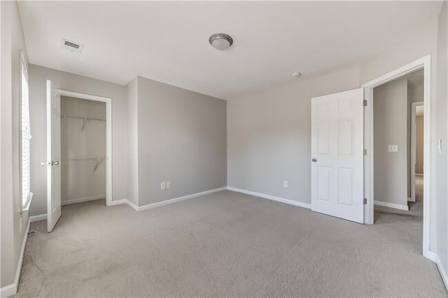 Building Photo - 2390 Mindy Ln