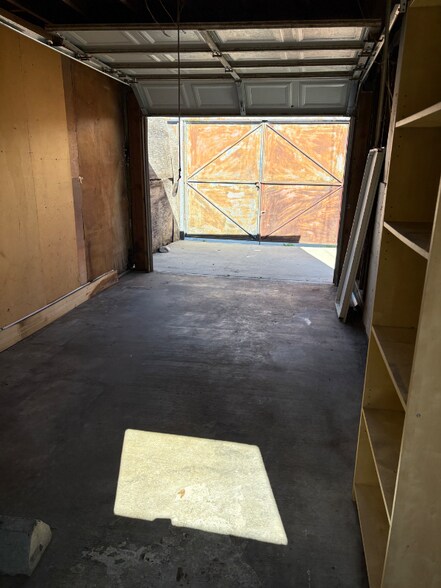 Building Photo - 3747 W 115th St