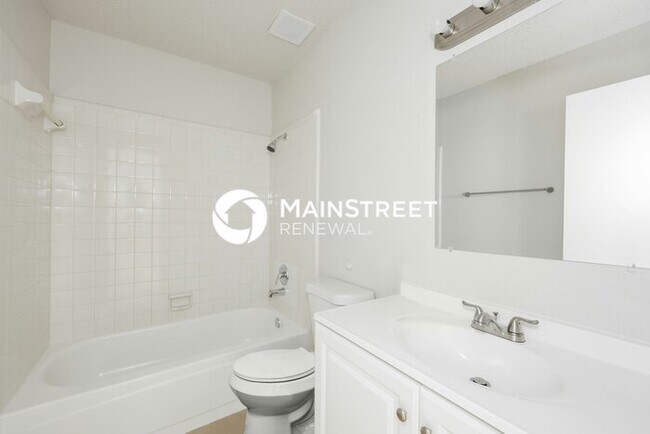 Building Photo - 3 Bedroom Pet-Friendly Home in Cedar Hill, TX with Main Street Renewal