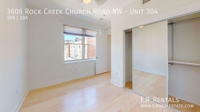 Building Photo - 3606 Rock Creek Church Rd NW