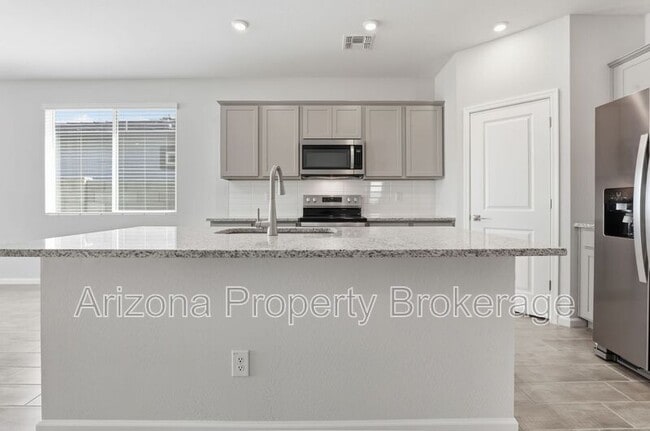 Building Photo - 18260 W Daley Ln