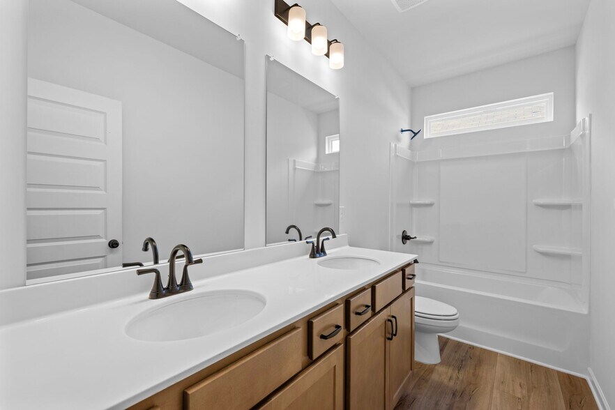 Building Photo - 1408 Centerstone Ln