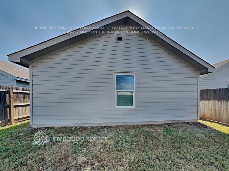 Building Photo - 7327 Plata Cir