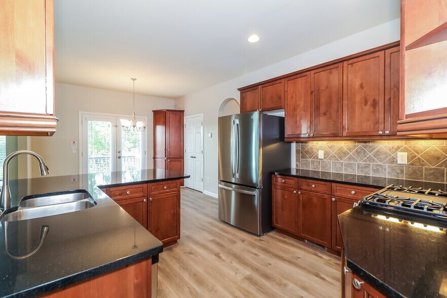 Building Photo - 265 Lilyfield Ln
