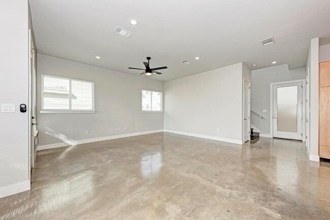 Building Photo - 7714 Watson St