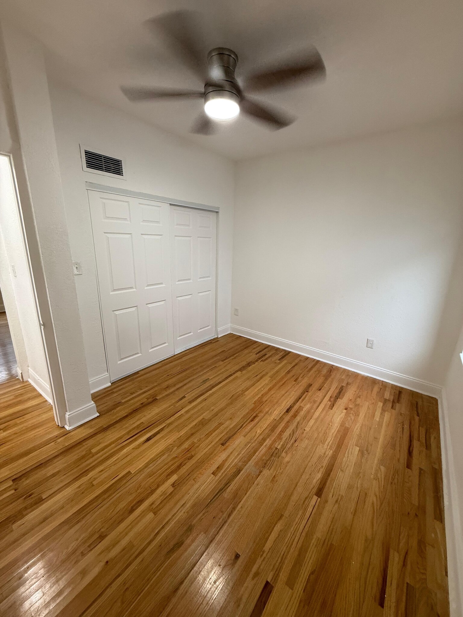 Building Photo - 3669 NW 18th St