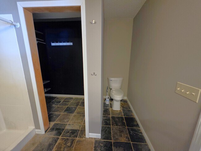 Building Photo - 1300 146th Ave