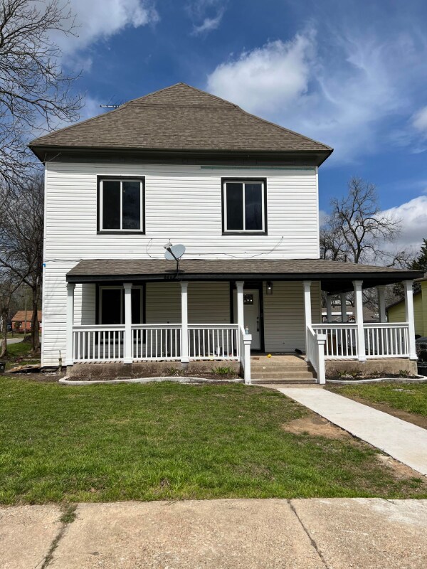 Primary Photo - 931 W Morgan St