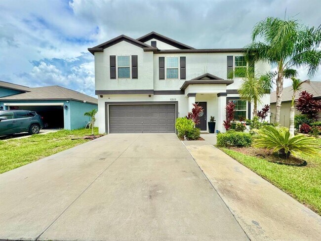 Primary Photo - 10509 Carloway Hills Dr