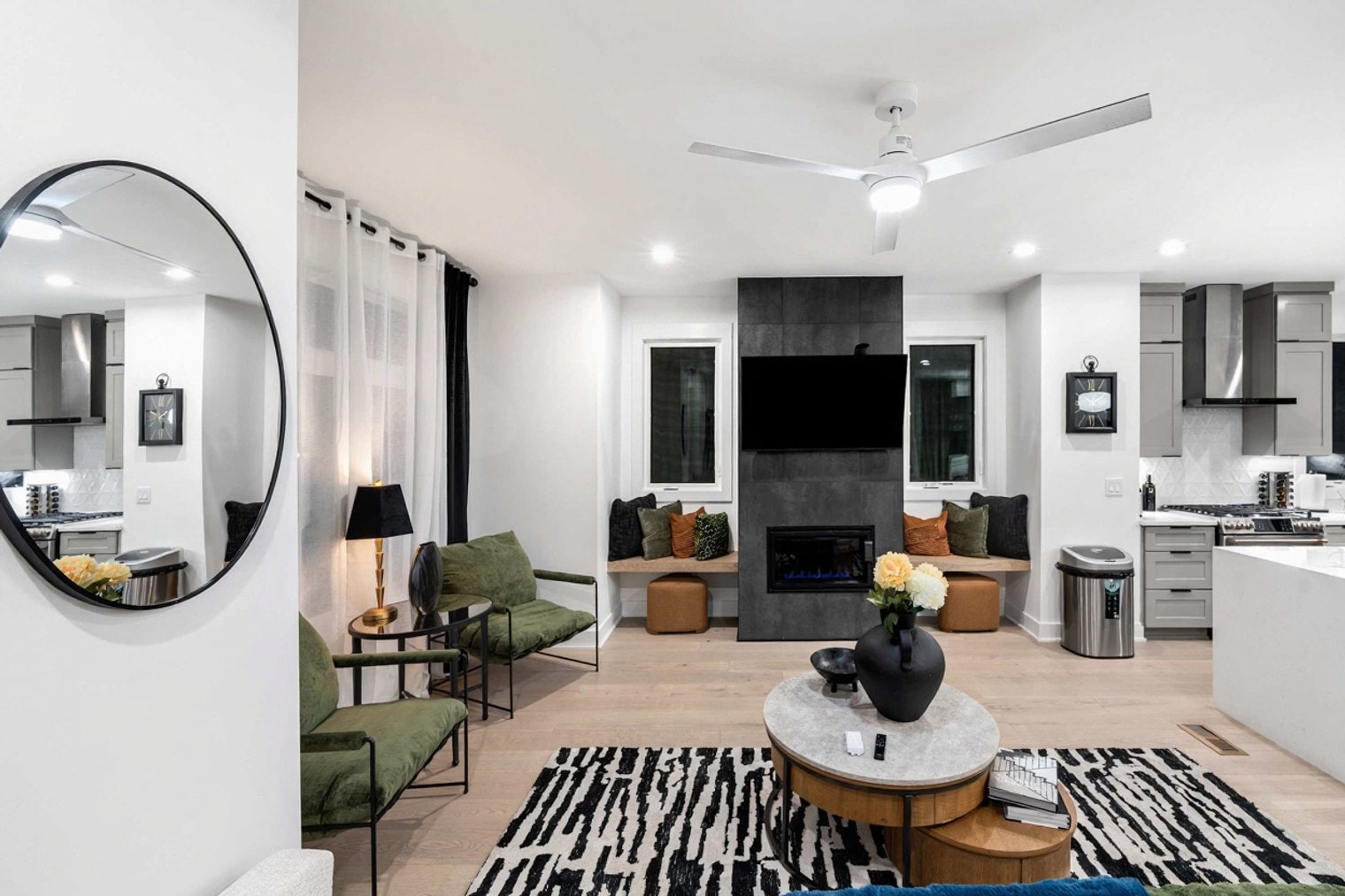 Building Photo - 227 Woodsborough Pl