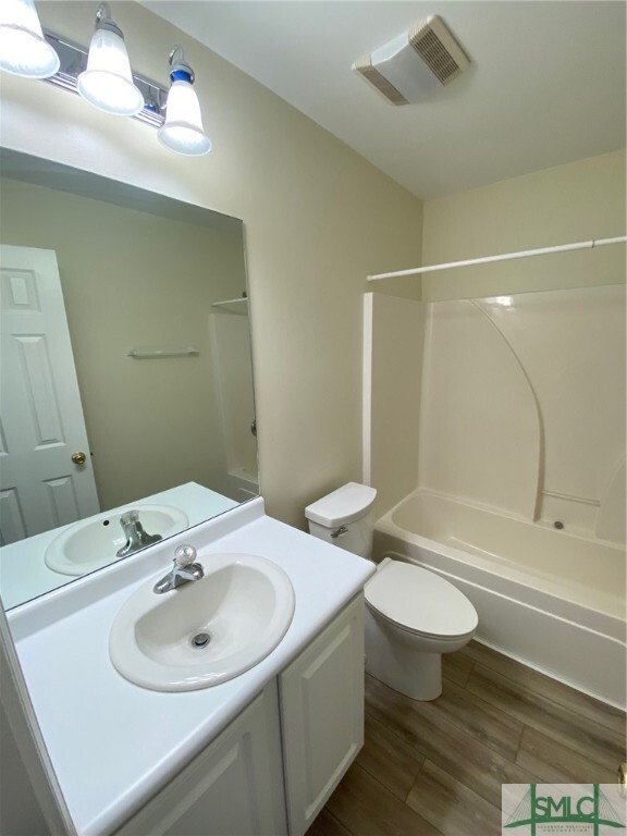 Building Photo - 117 Hopeland Dr