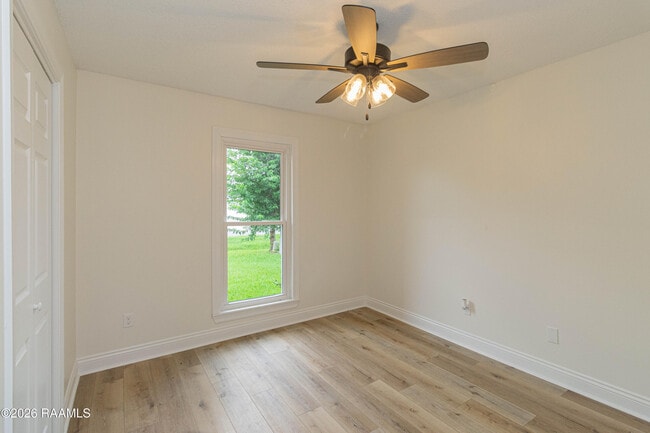 Building Photo - 122 Pebble Beach Dr