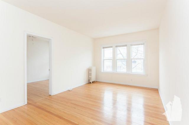 Building Photo - 1 bedroom in Chicago IL 60640