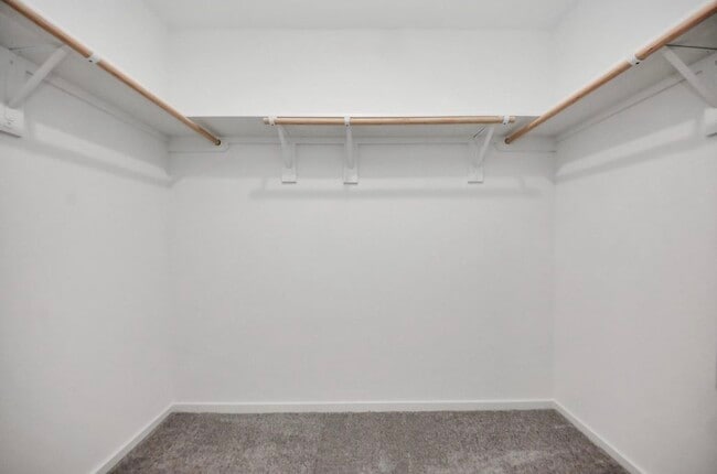 Building Photo - 1031 Garnet Rain Dr