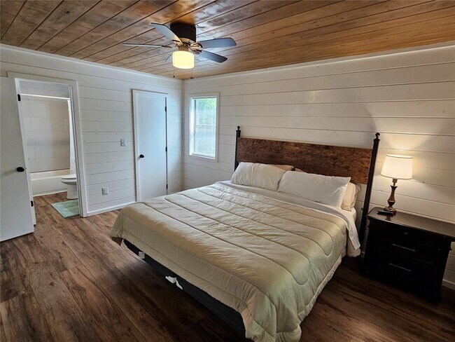 Building Photo - 158 Lionfish Rd