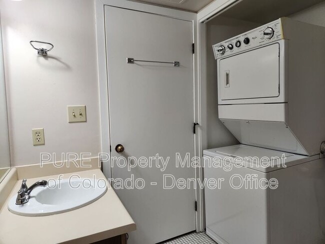 Building Photo - 1551 Larimer St