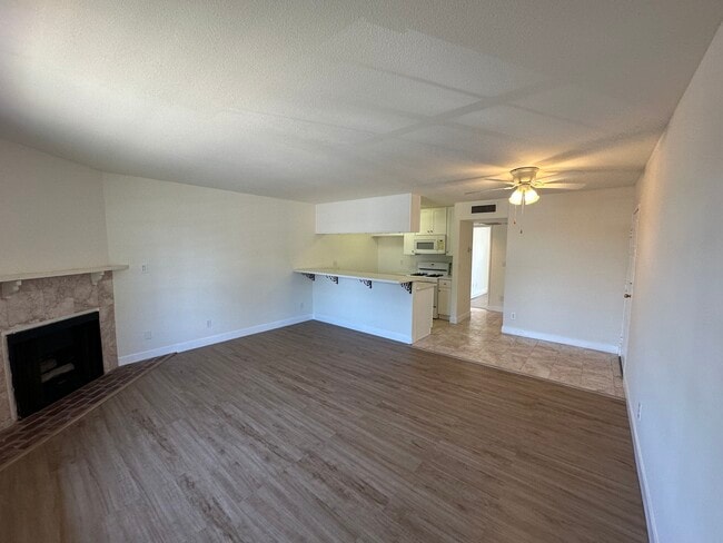 Building Photo - 11471 Bessemer St