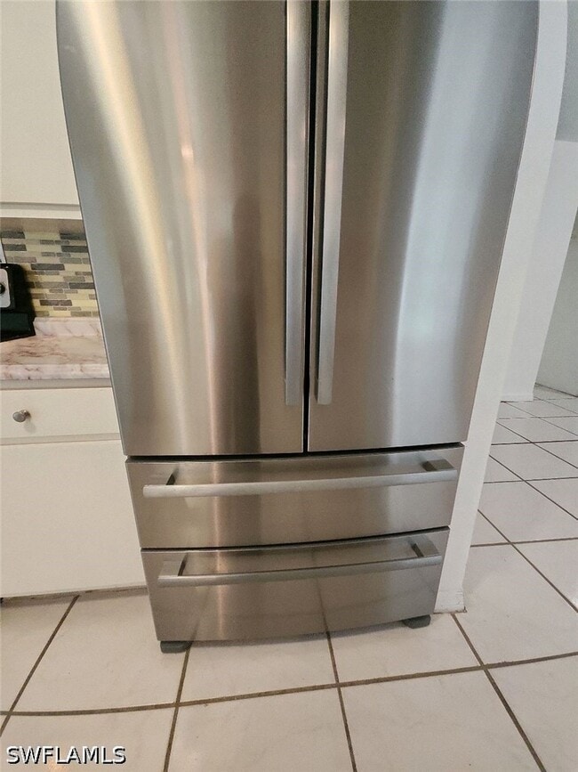 Building Photo - 4619 Chippendale Dr