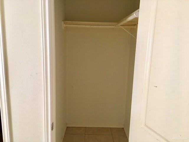 Building Photo - 413 Rockport St