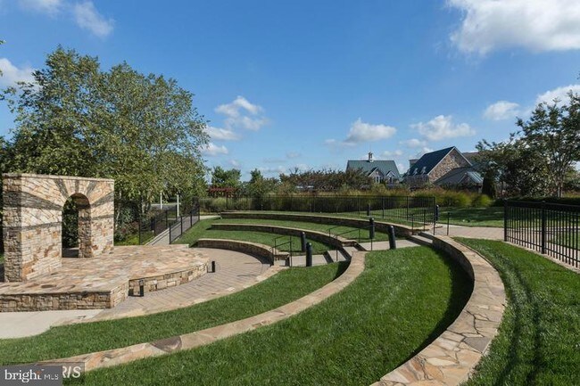 Building Photo - 24673 Nettle Mill Square