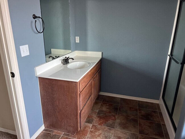 Building Photo - functionality, style, and comfort—3 Bedroom 2 Bath with 3 car garage